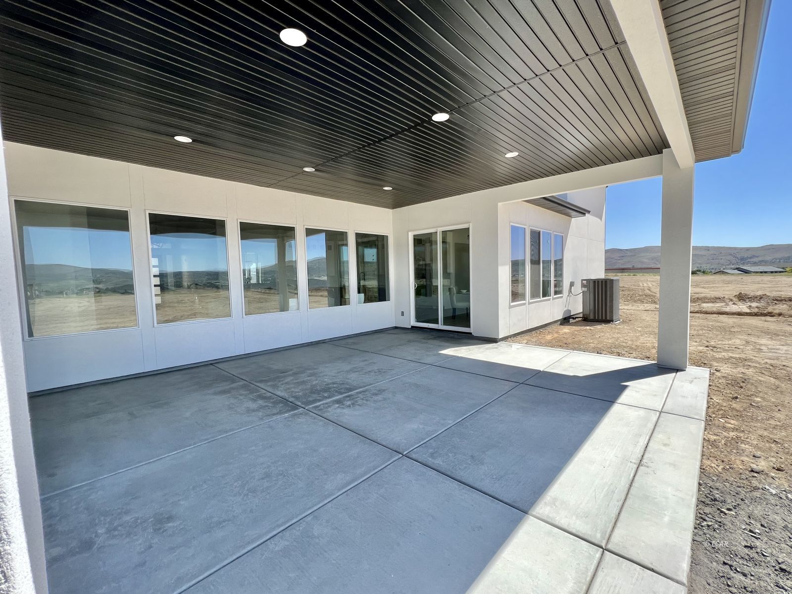Property Photo 41
