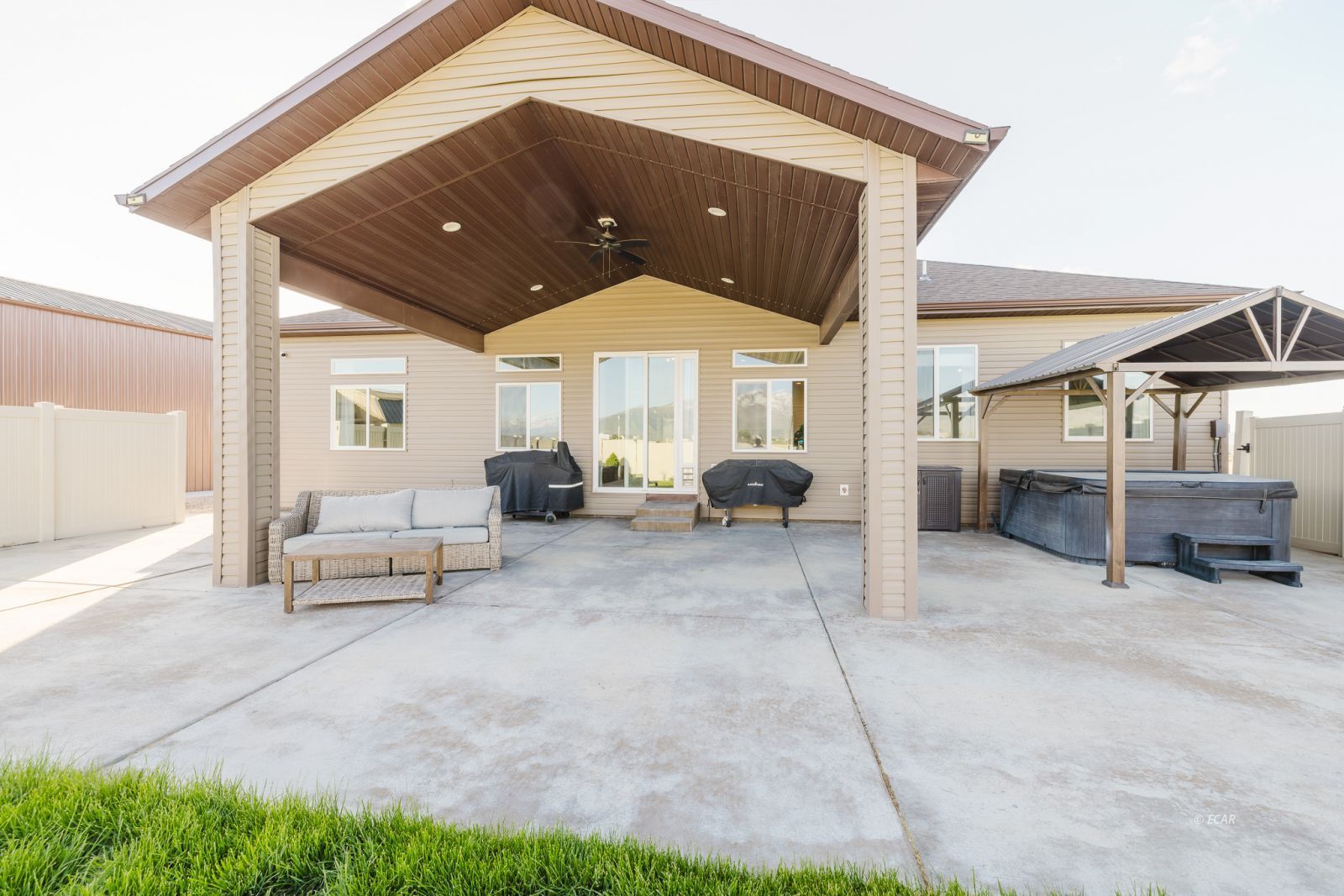 Property Photo 42