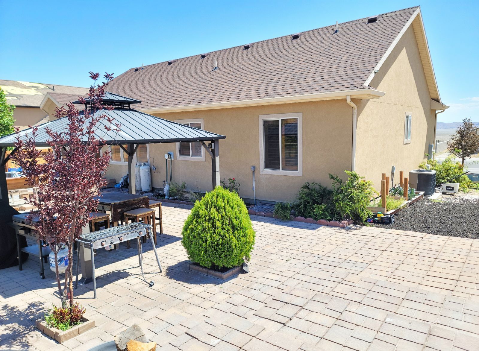 Property Photo 39