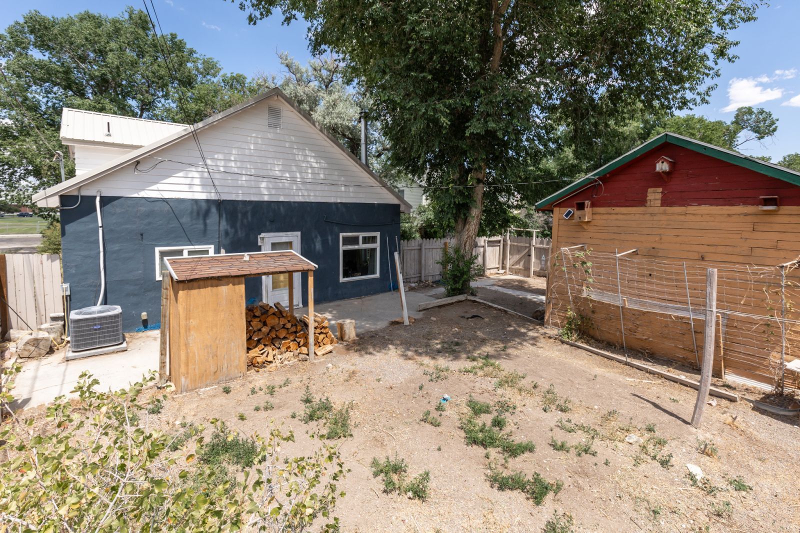 Property Photo 24