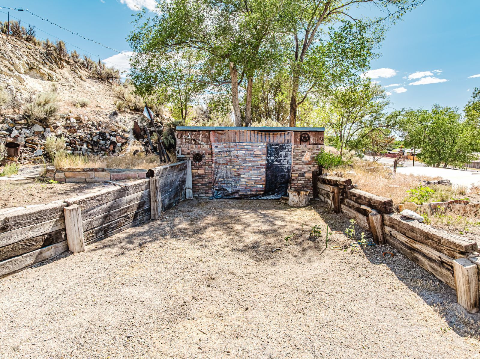 Property Photo 38