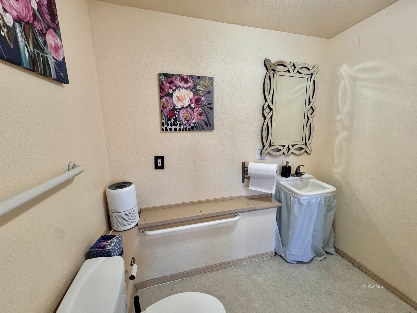 Property Photo 35