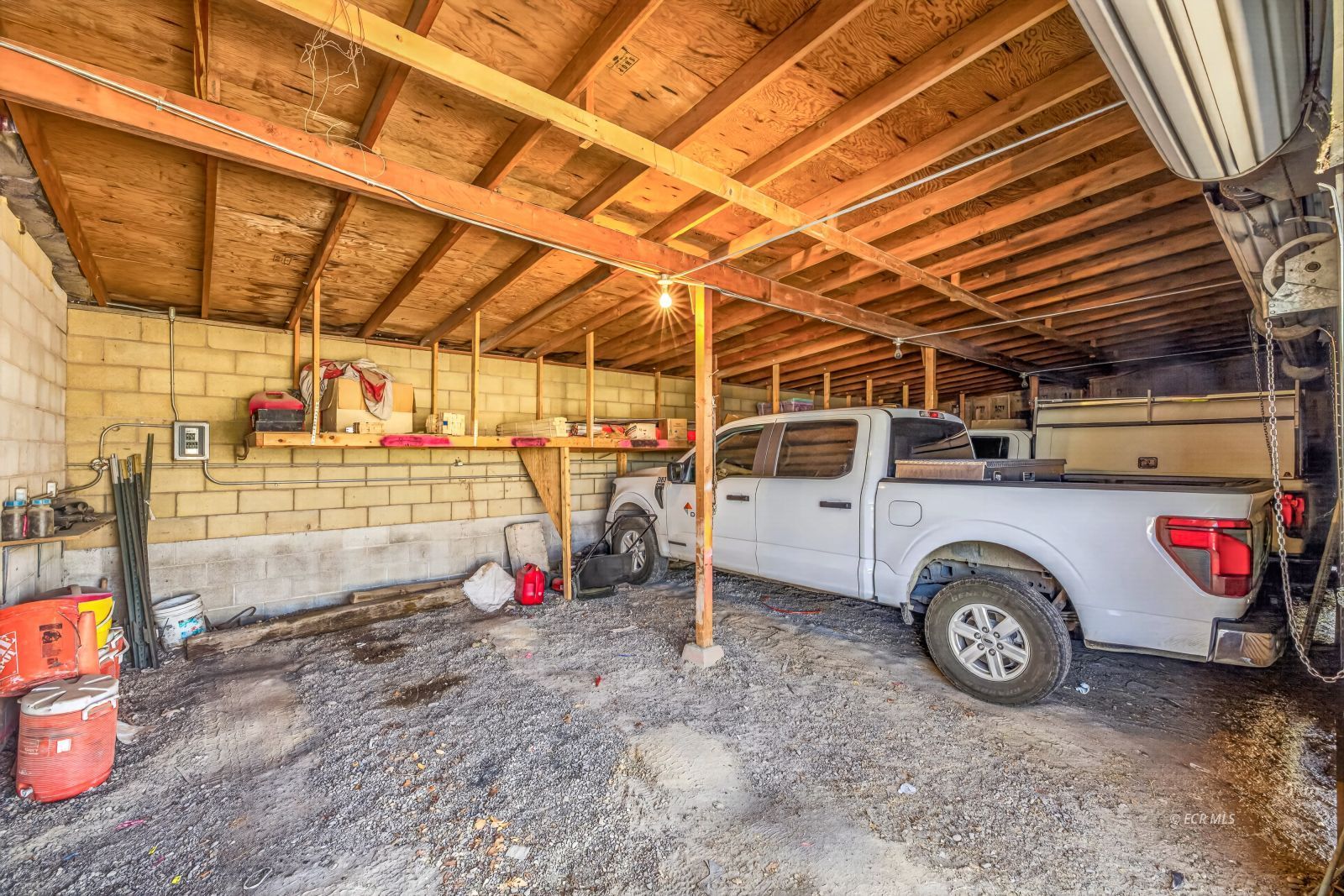 Property Photo 43