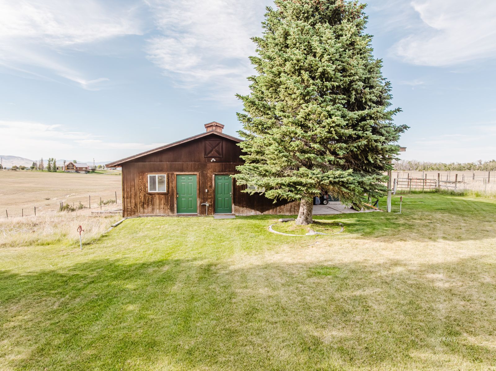 Property Photo 28
