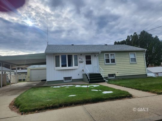 feature listing property photo
