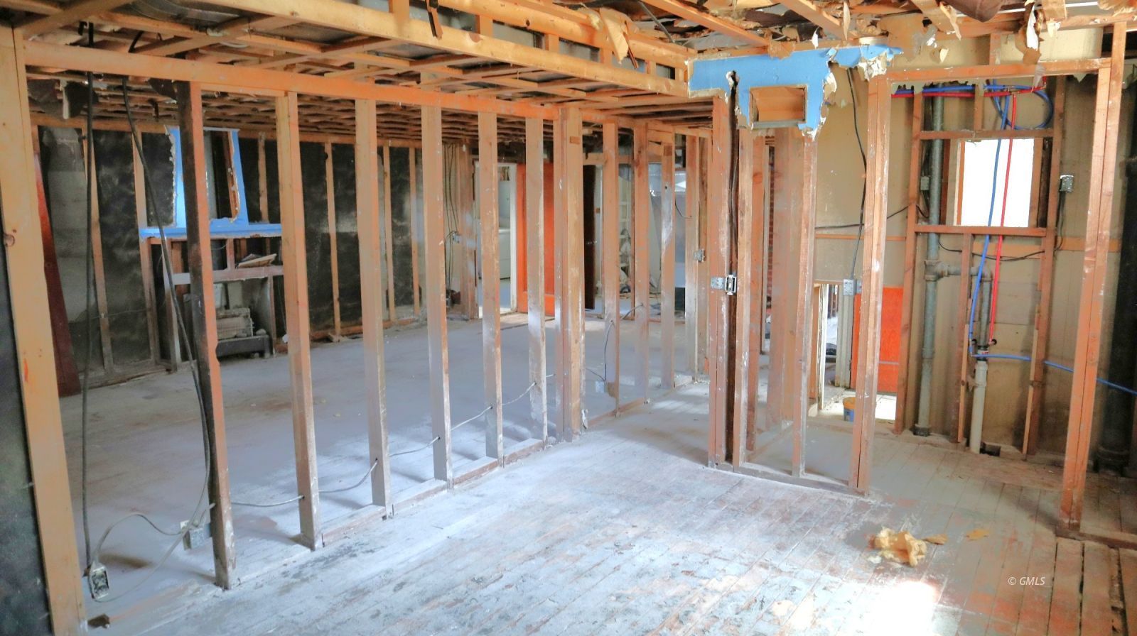 Property Photo 34