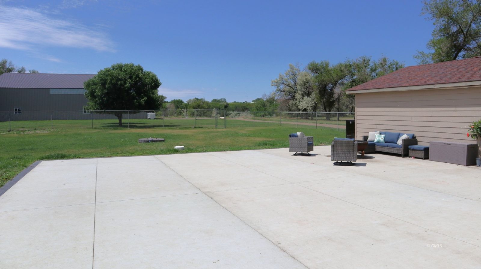 Property Photo 31