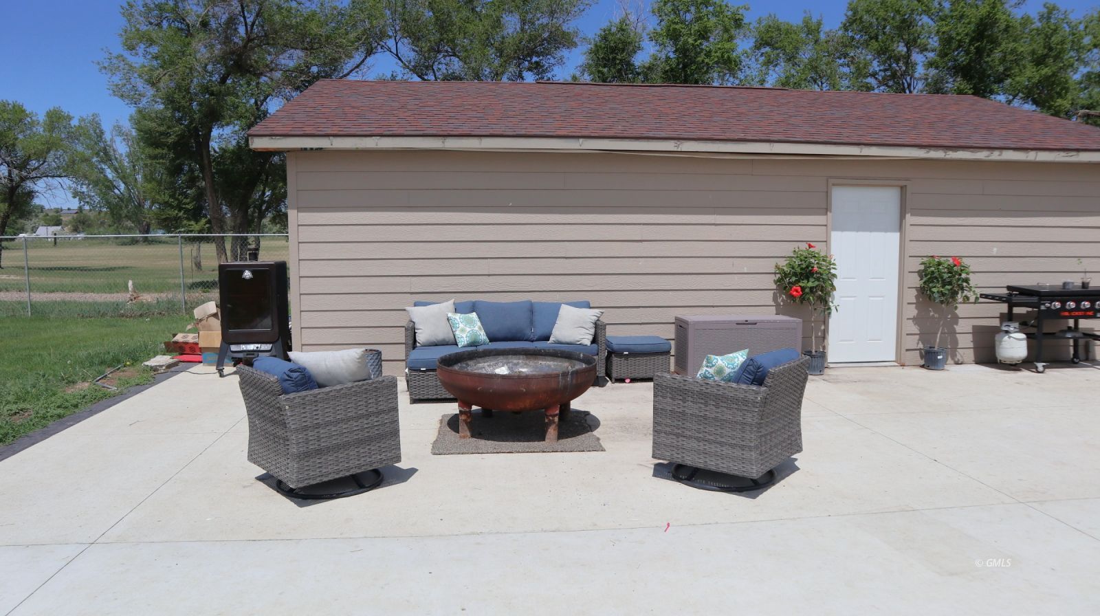 Property Photo 32