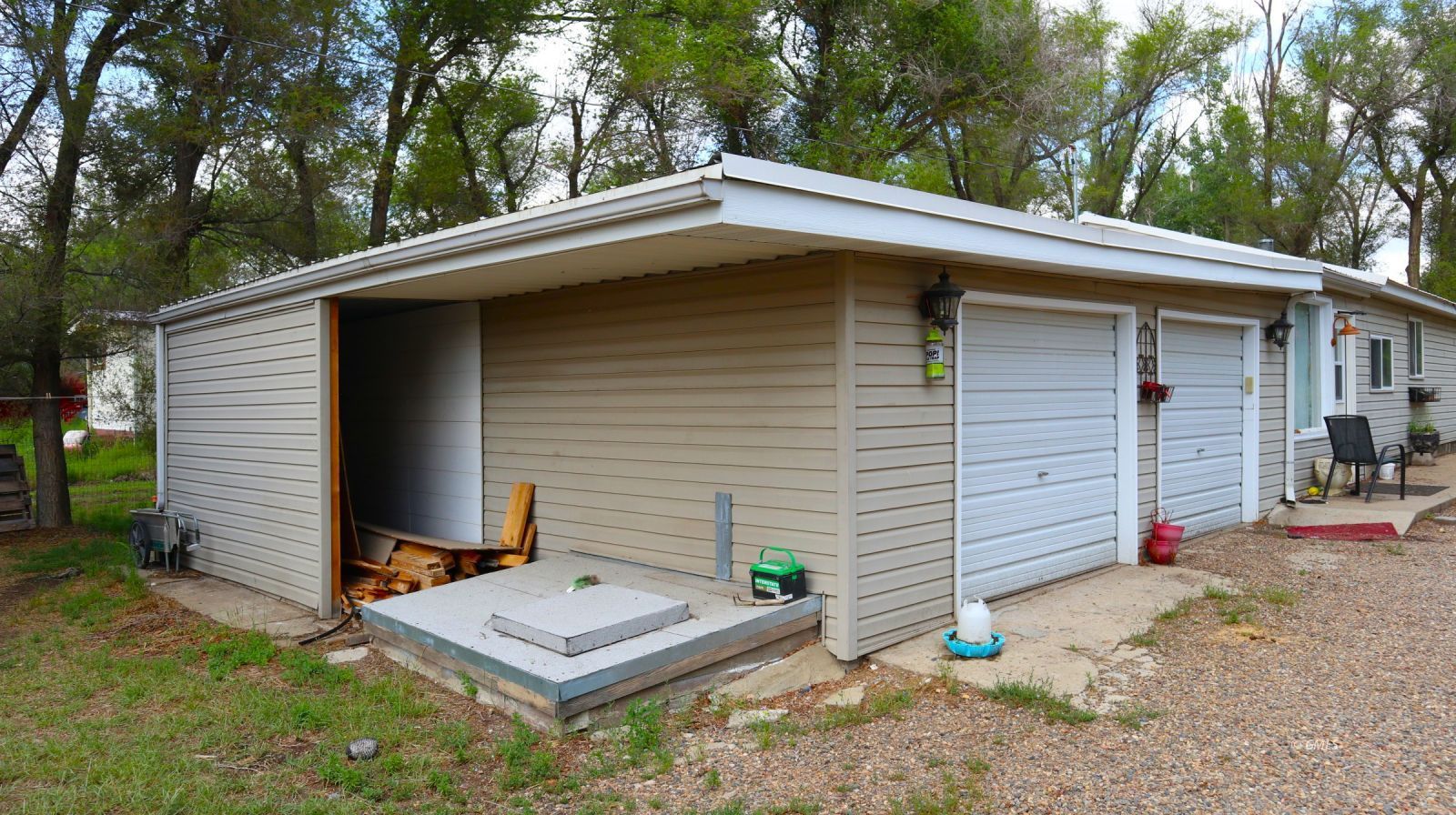 Property Photo 30