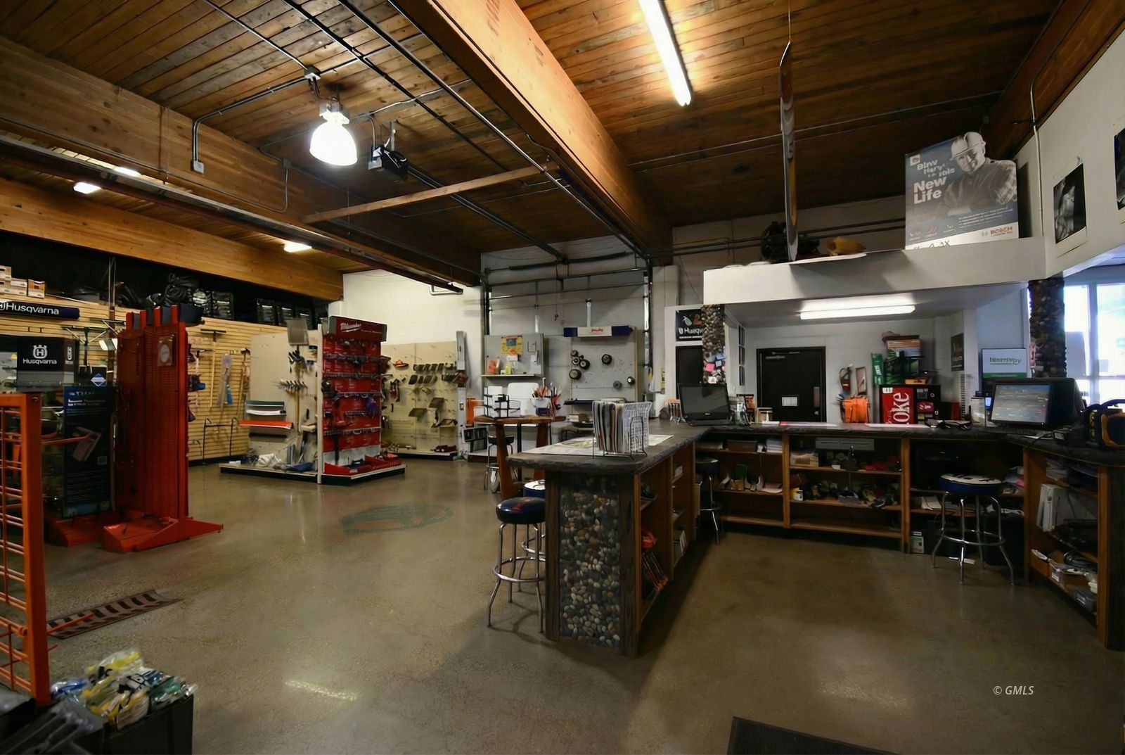 Property Photo 12