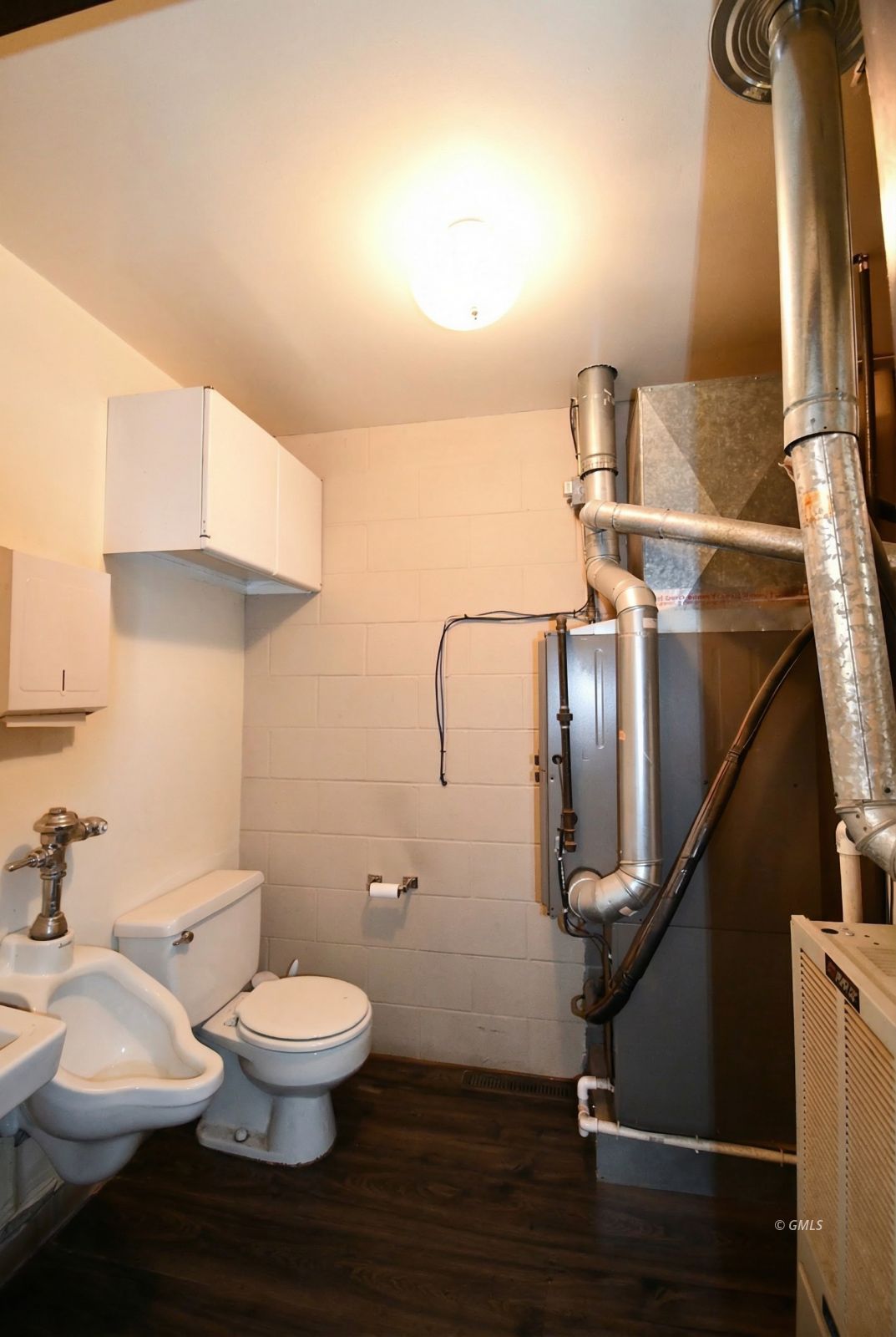 Property Photo 9