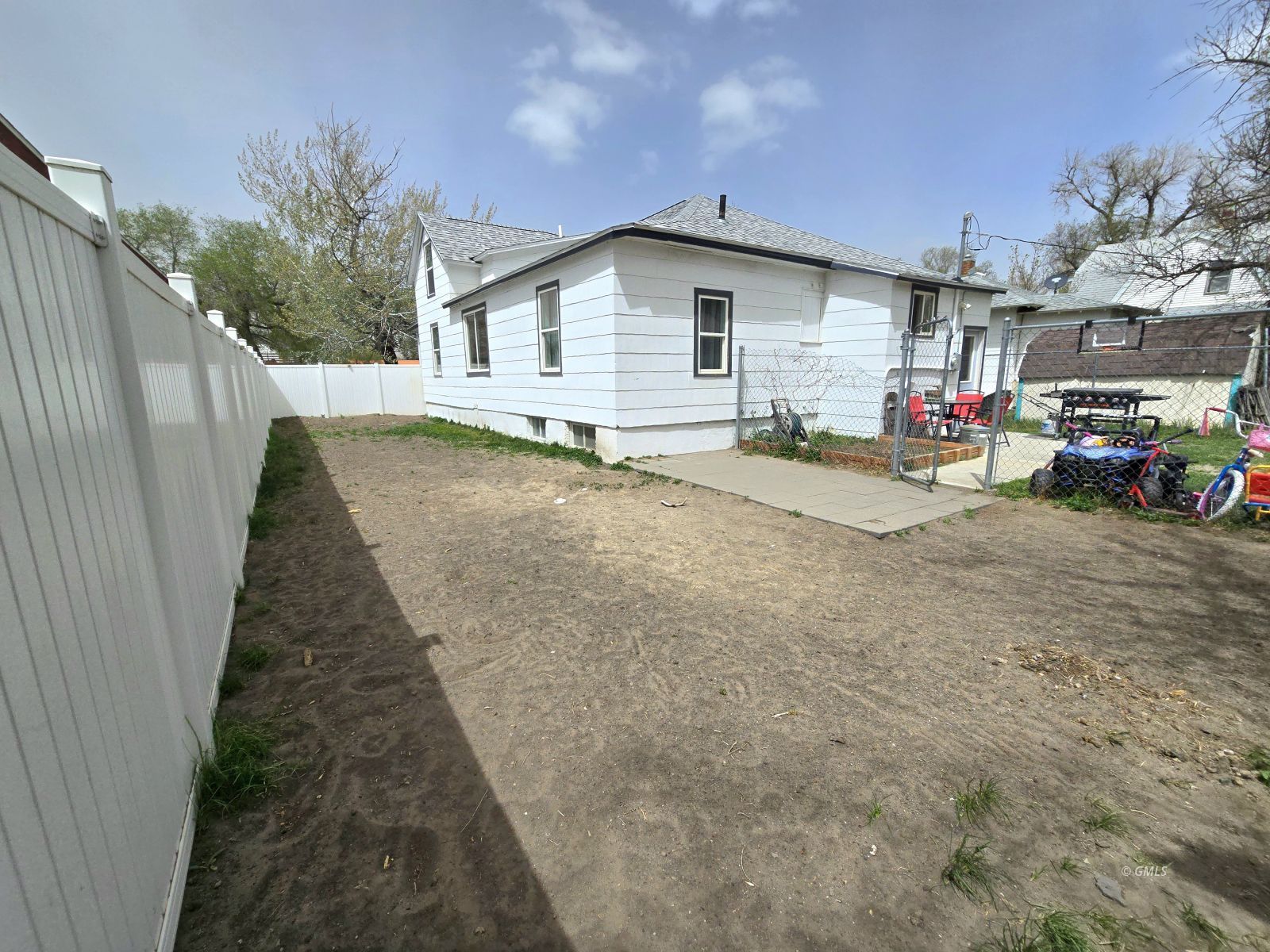 Property Photo 22