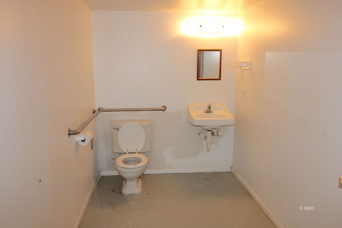 Property Photo 36