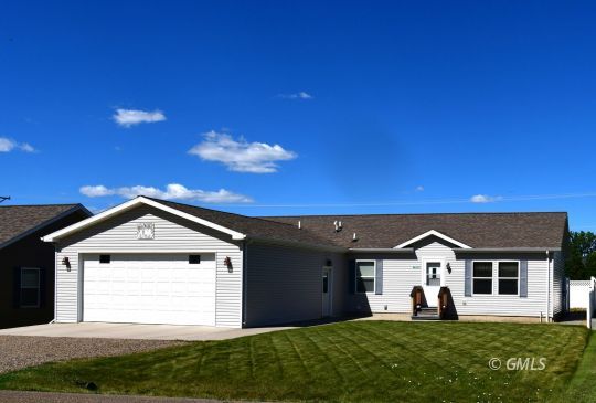 feature listing property photo