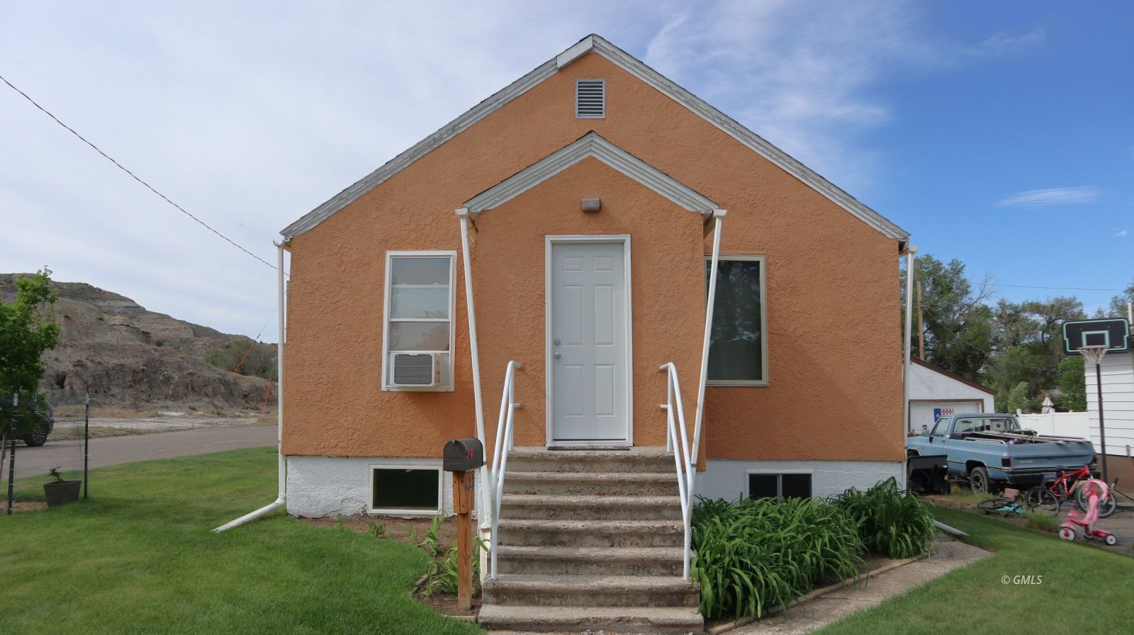 Property Photo 3