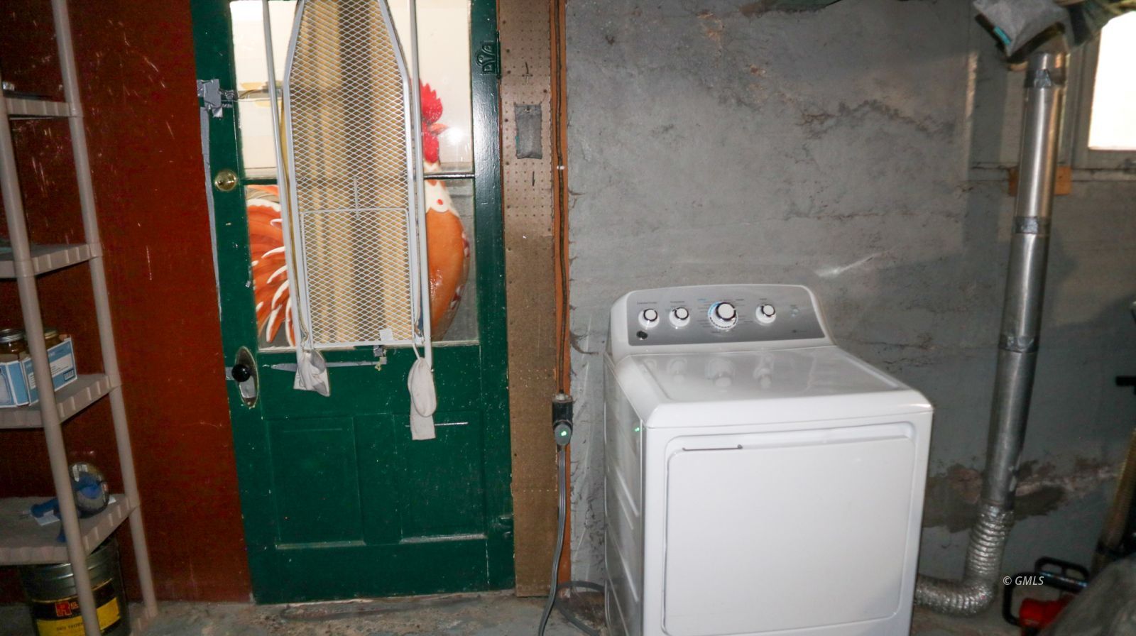 Property Photo 32