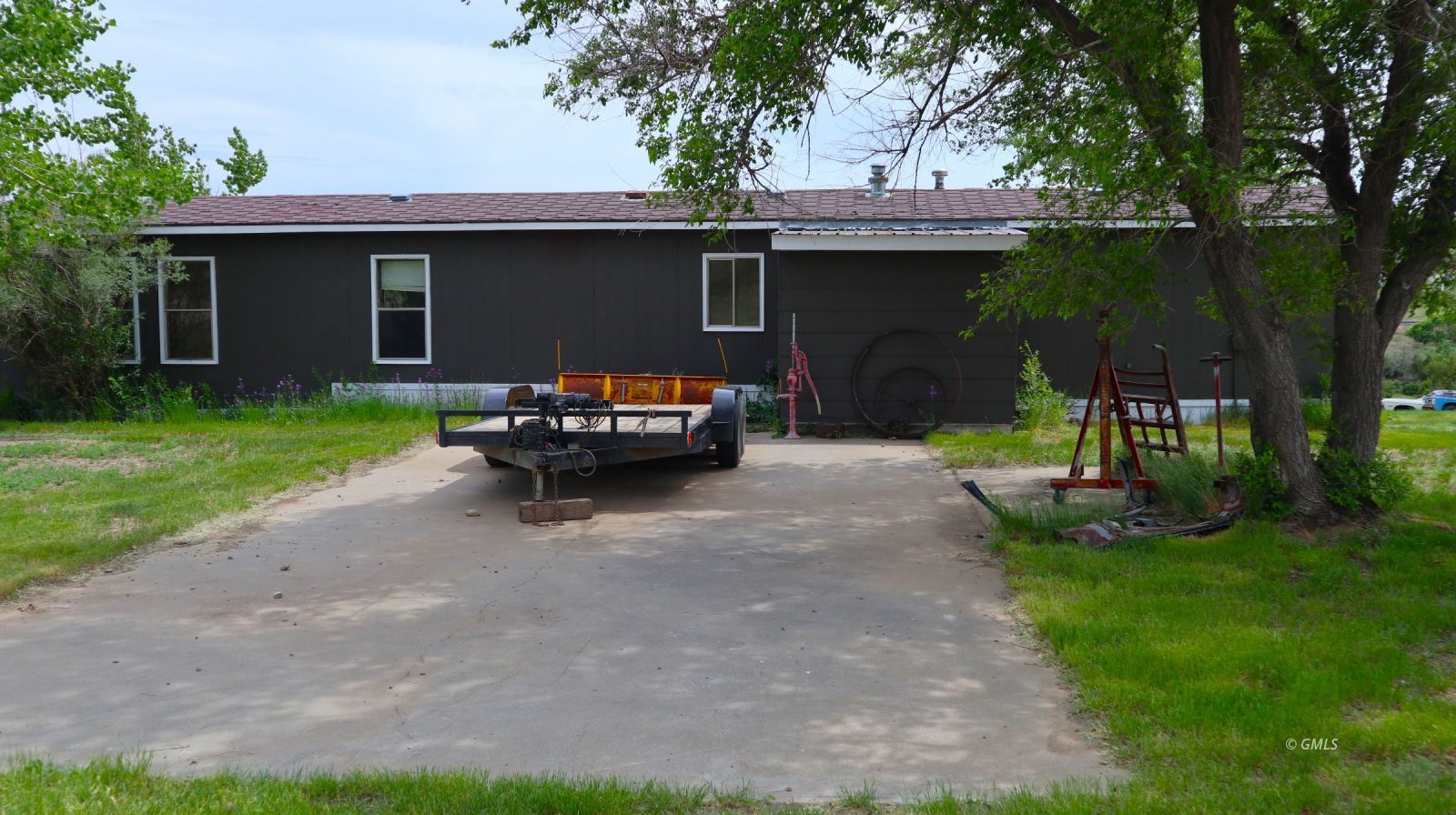 Property Photo 40
