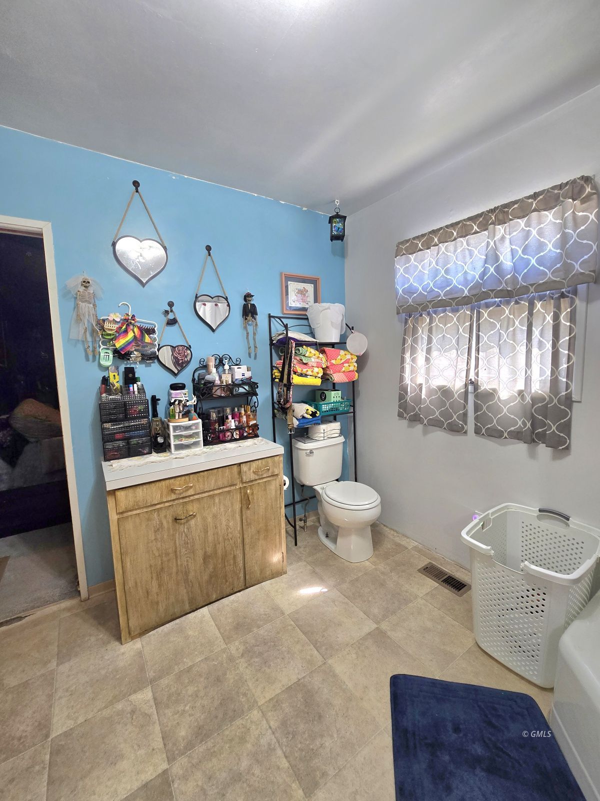 Property Photo 21