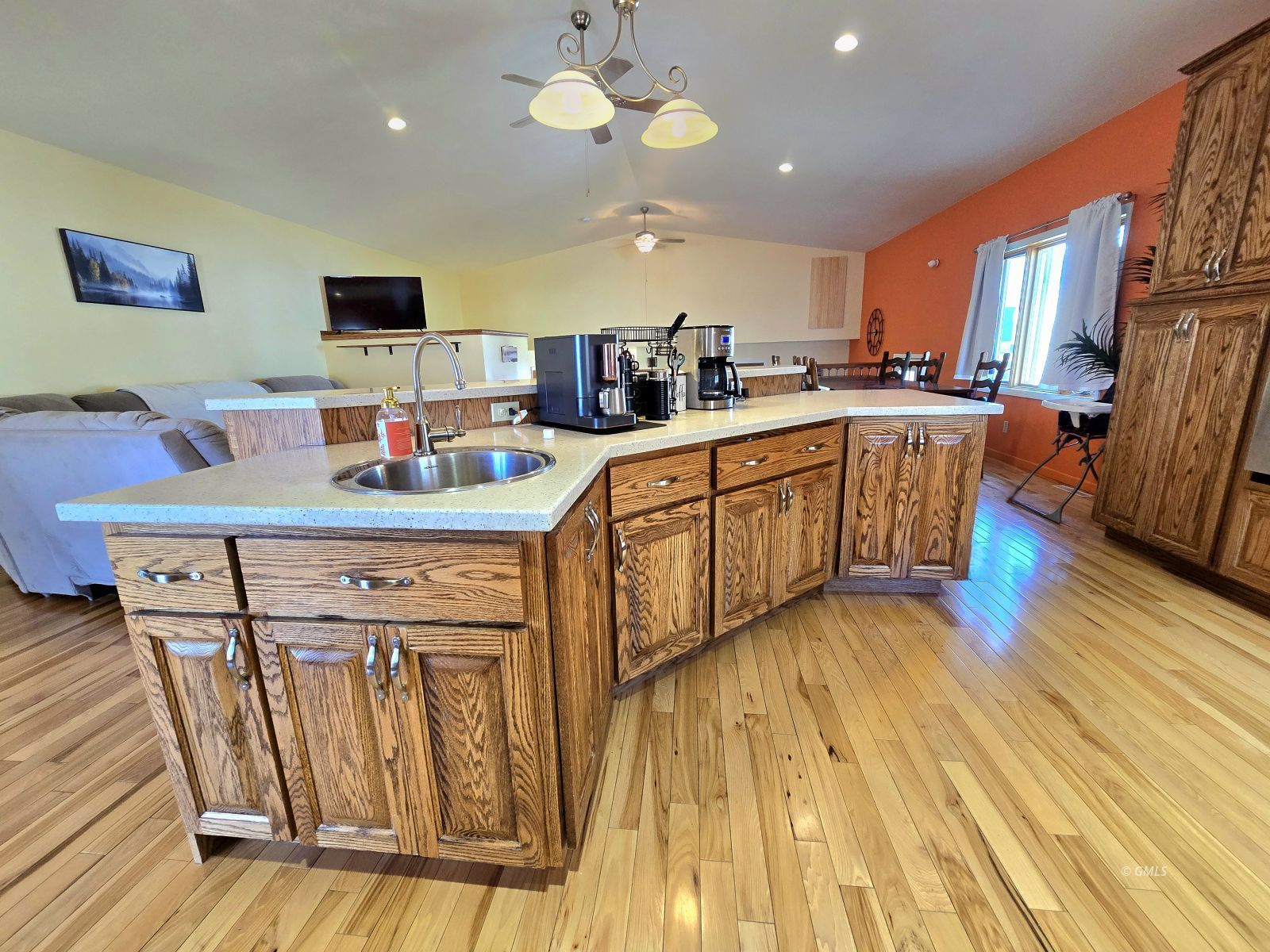 Property Photo 26