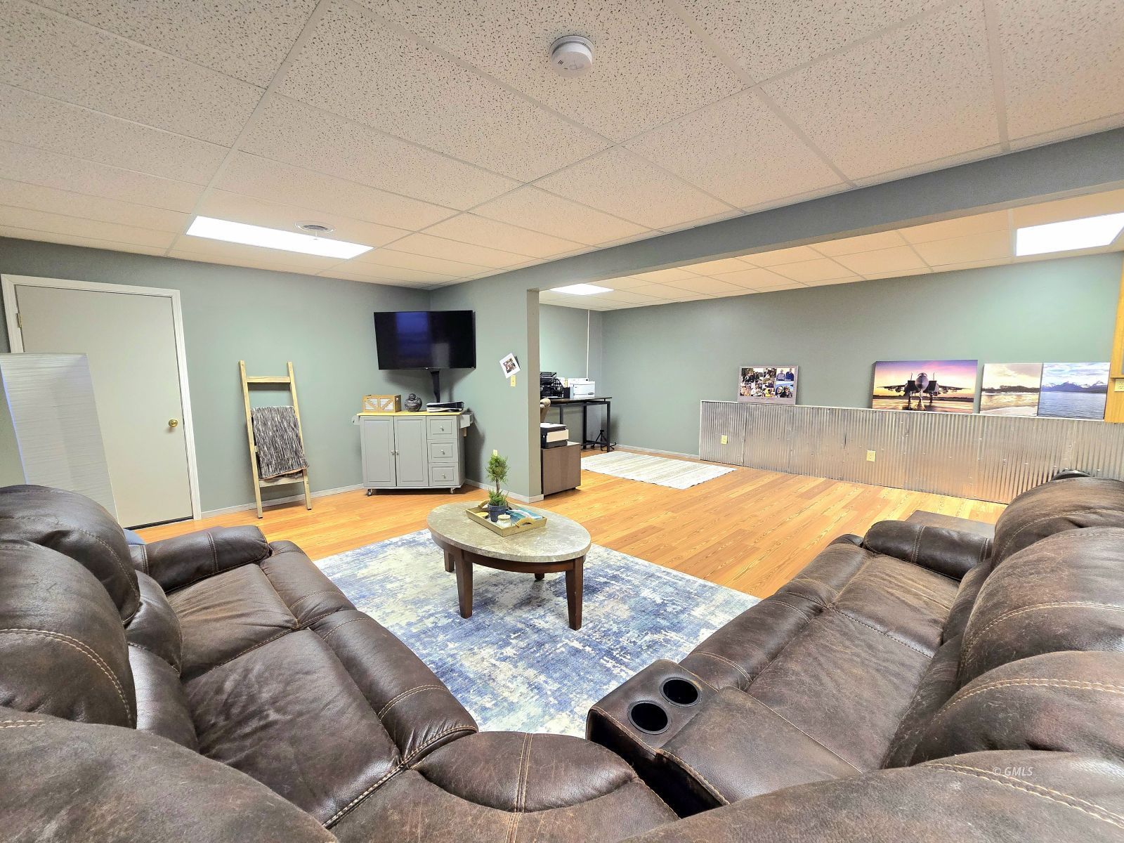 Property Photo 31