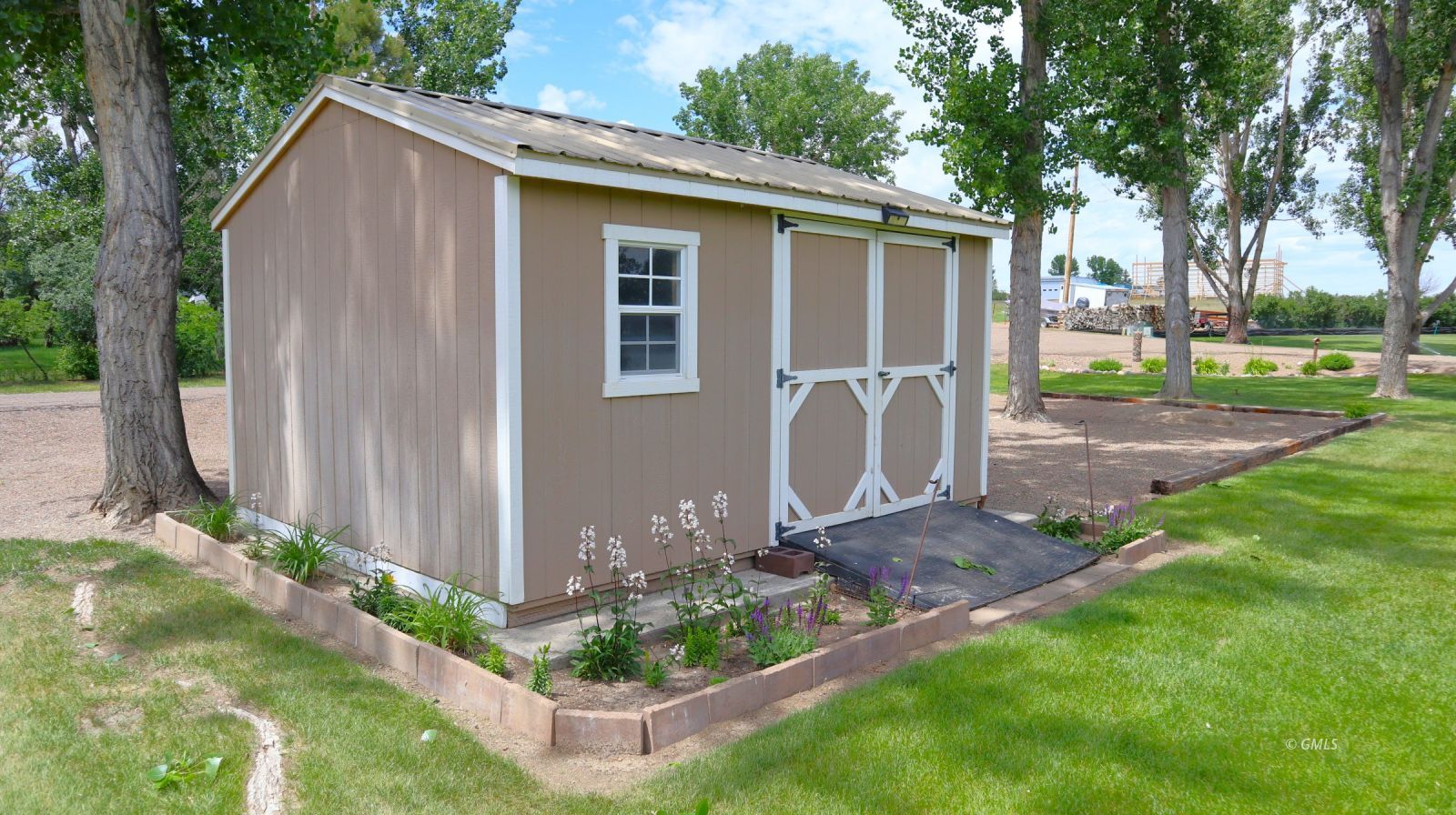 Property Photo 42