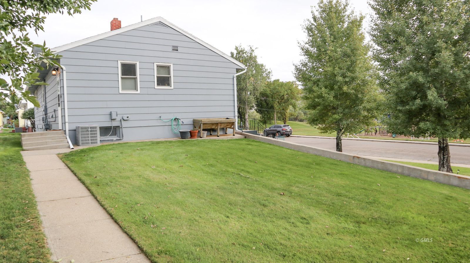 Property Photo 34