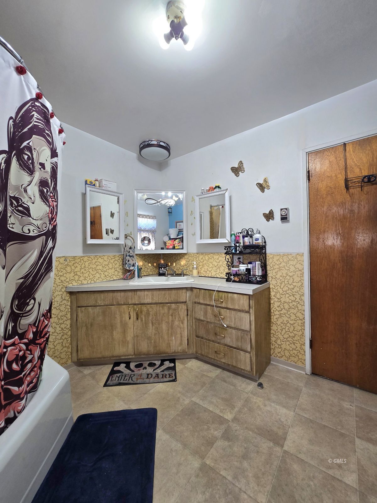 Property Photo 22