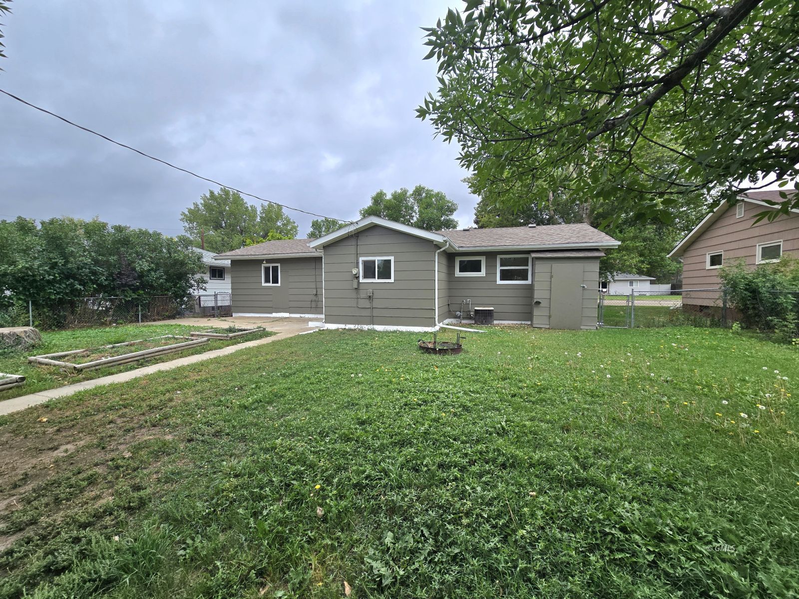 Property Photo 29