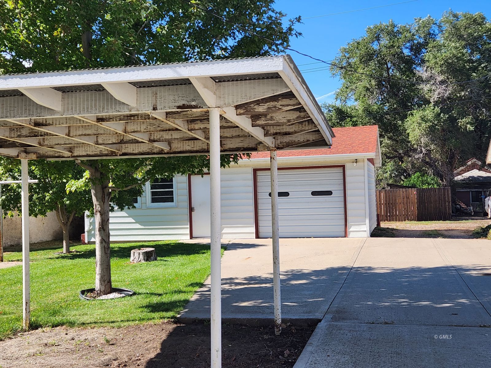 Property Photo 9