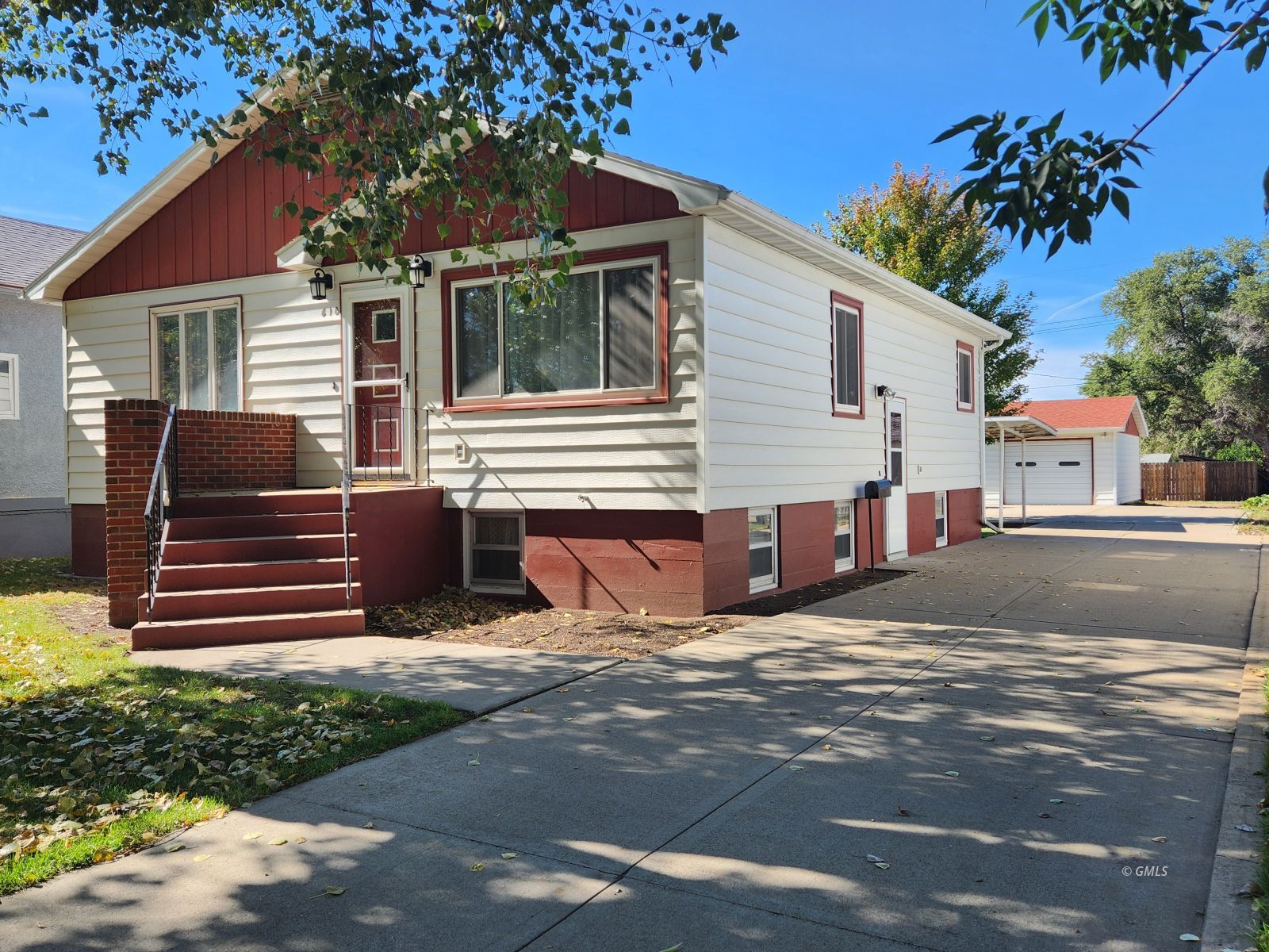 Property Photo 3