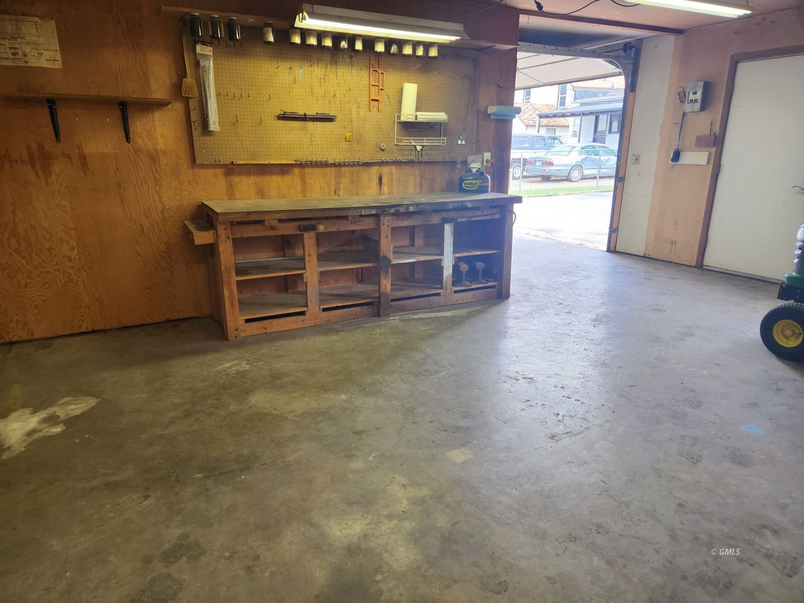 Property Photo 36
