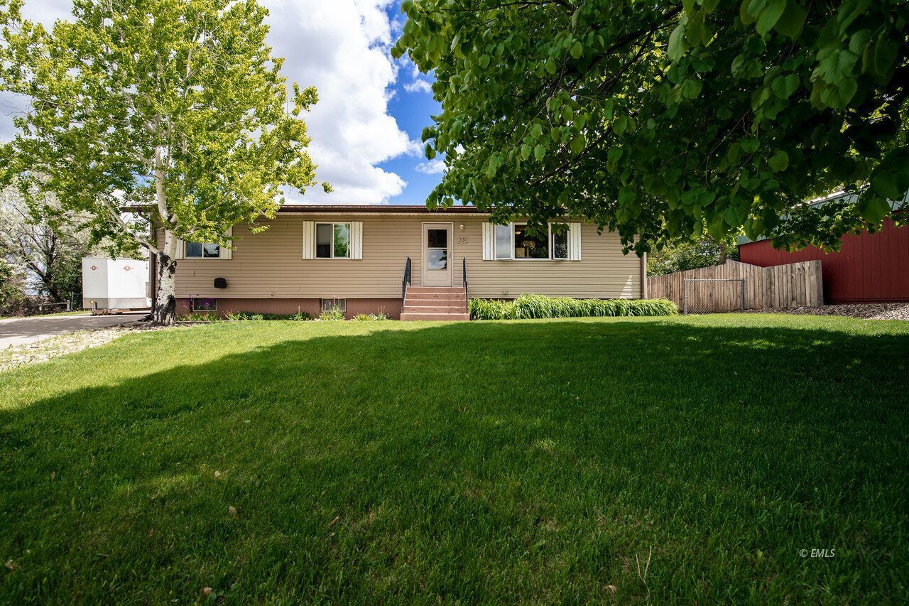 Property Photo 25