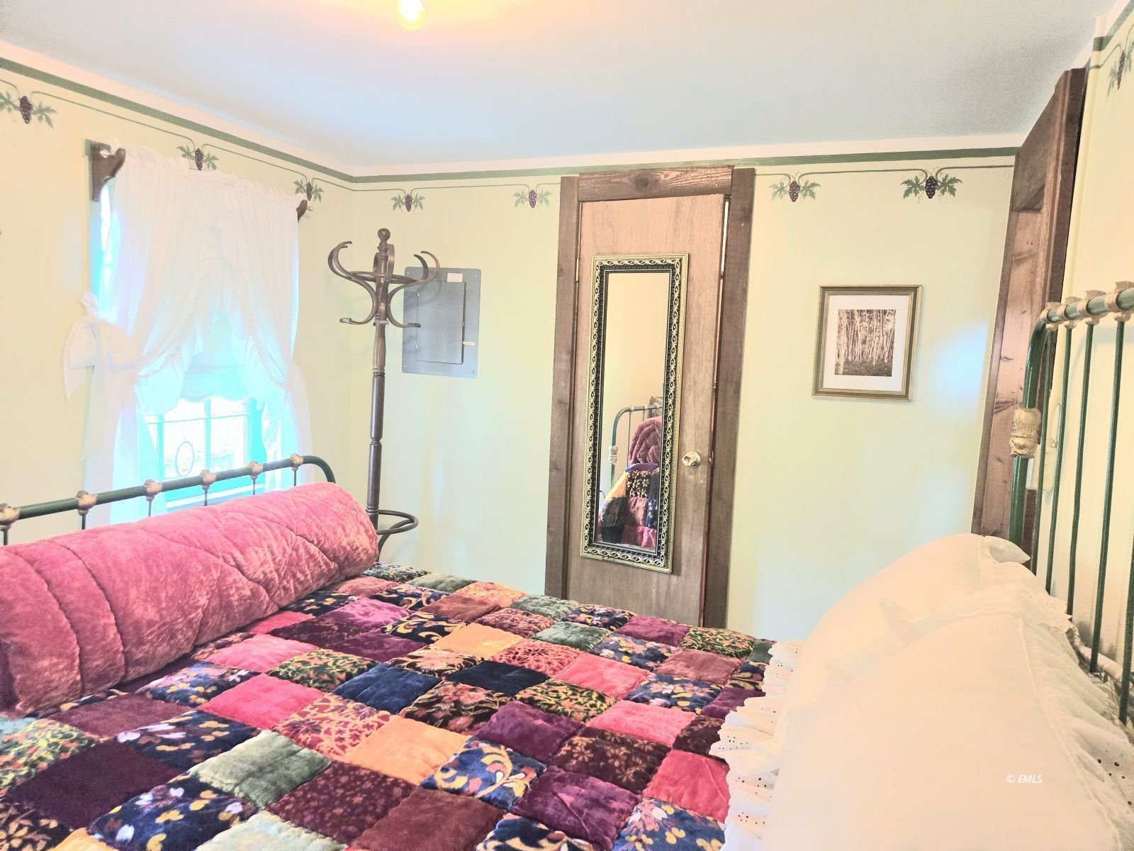 Property Photo 17