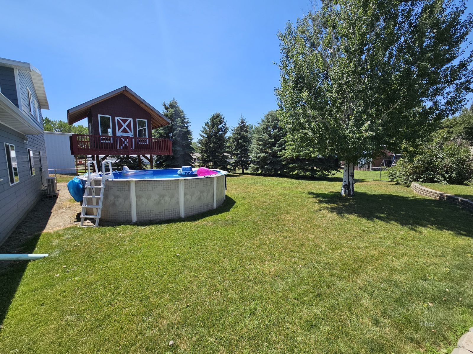 Property Photo 31