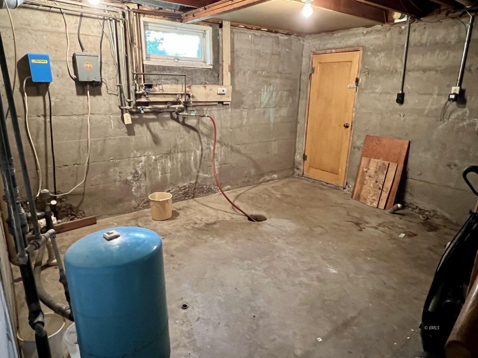 Property Photo 23