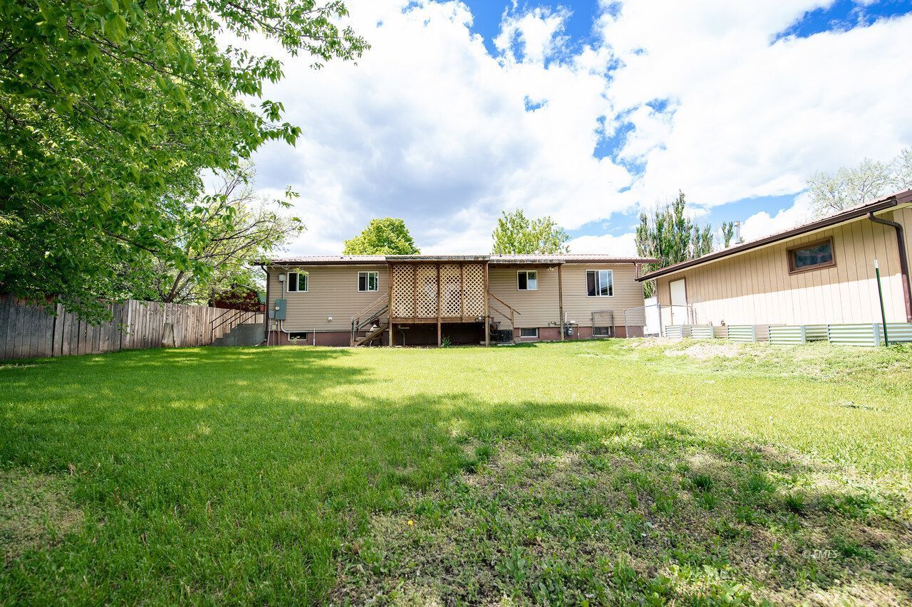 Property Photo 27