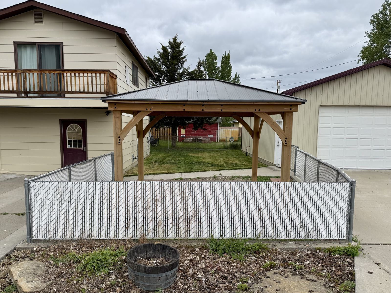 Property Photo 32