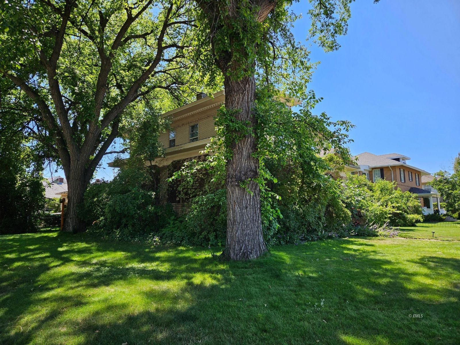 Property Photo 30