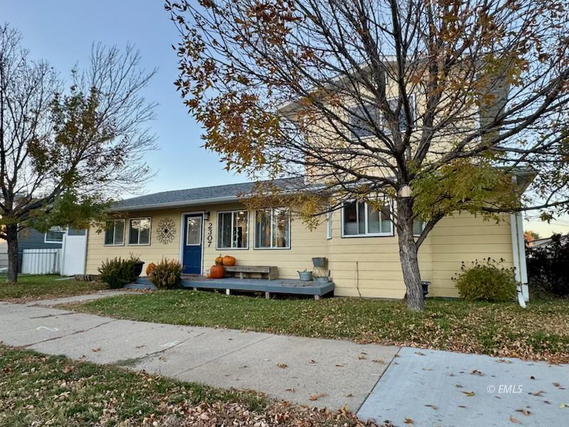 Property Photo 23