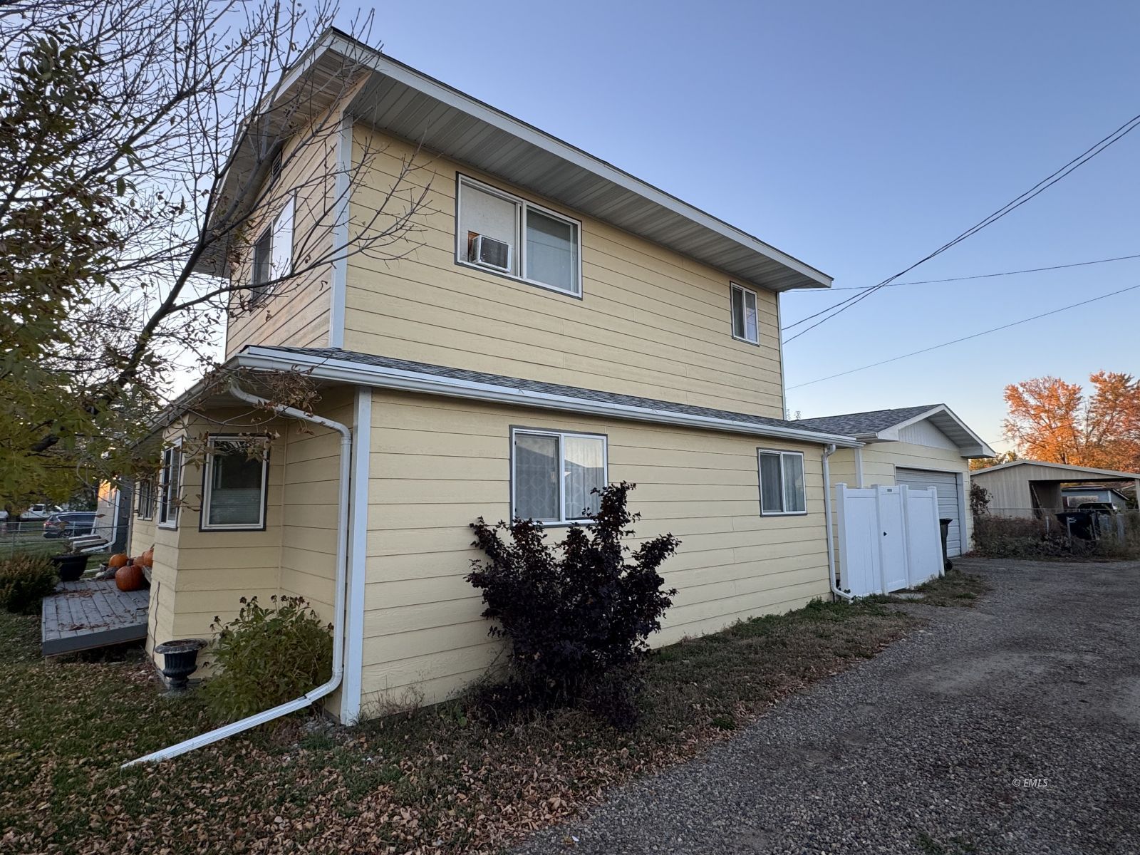 Property Photo 16