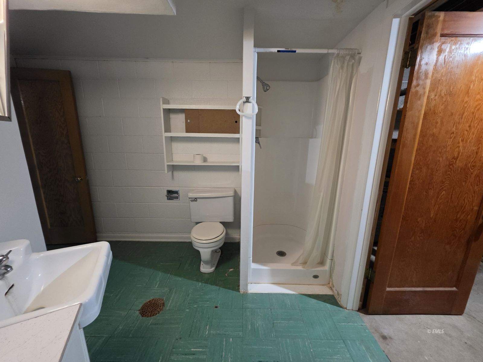 Property Photo 31