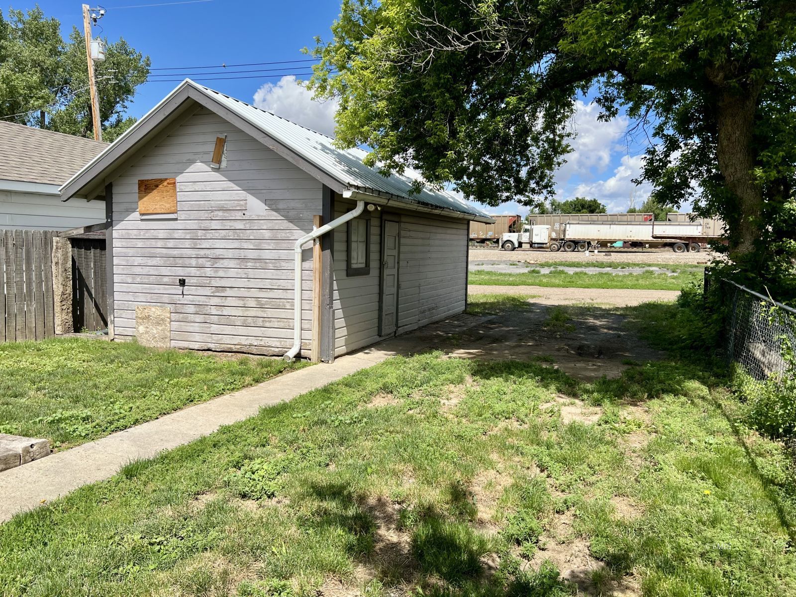 Property Photo 17