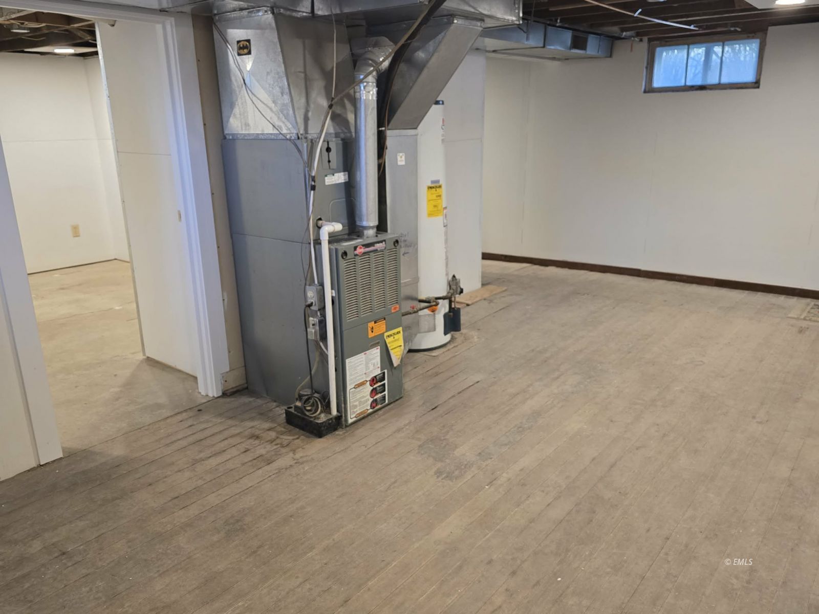 Property Photo 32