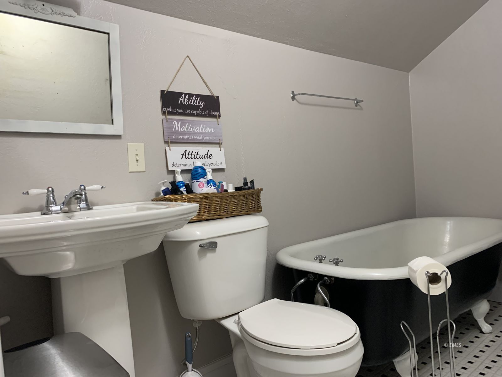 Property Photo 24