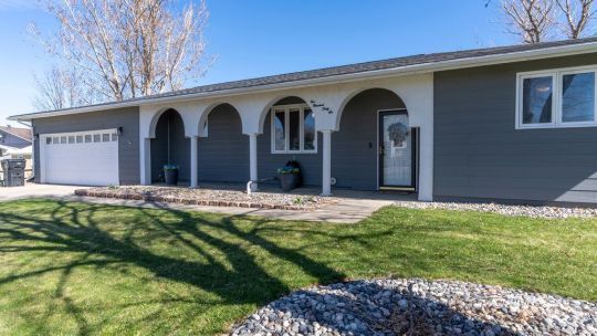 feature listing property photo