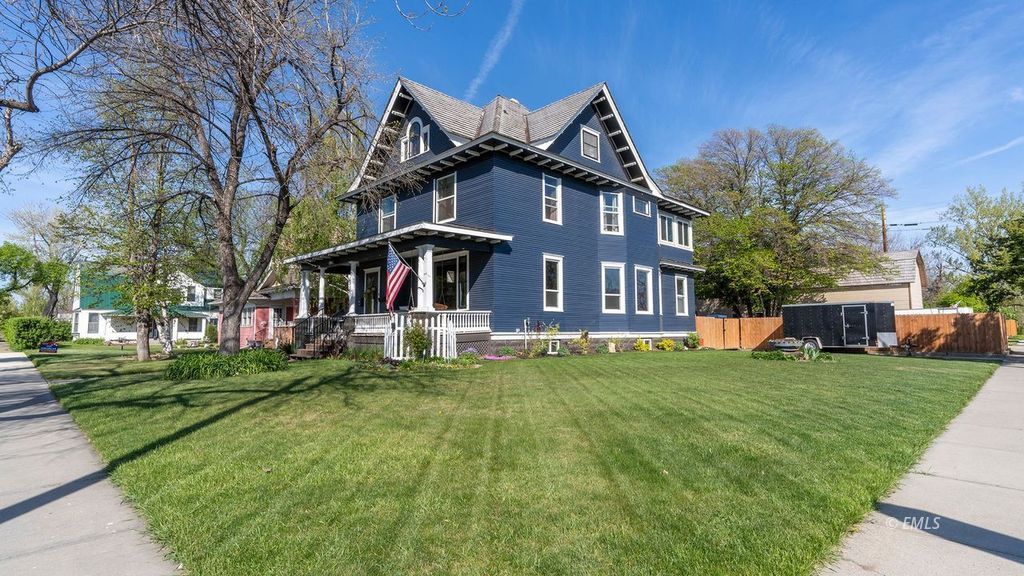 Property Photo 3