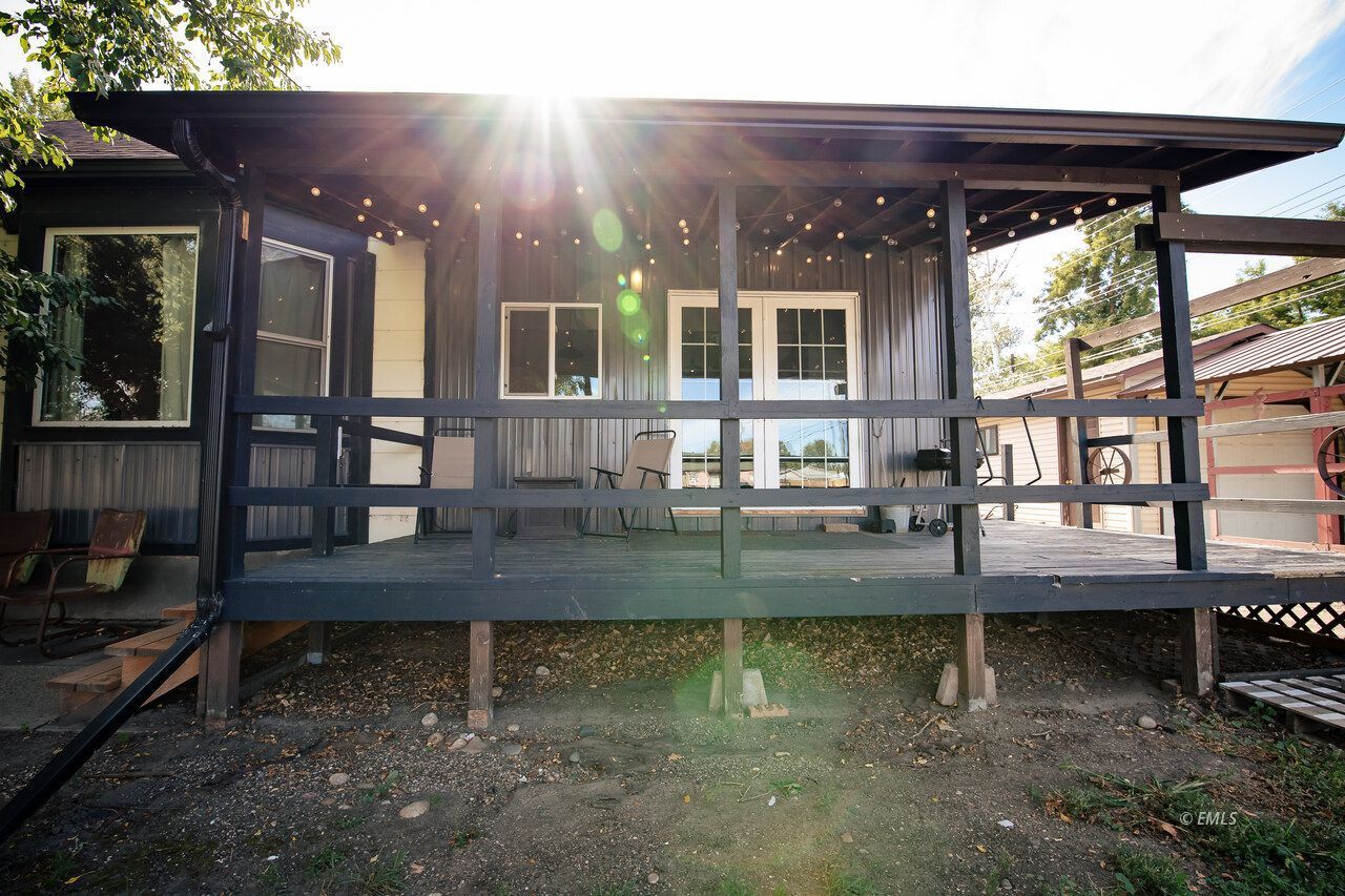 Property Photo 32
