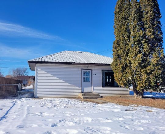 feature listing property photo