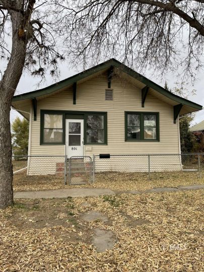 feature listing property photo