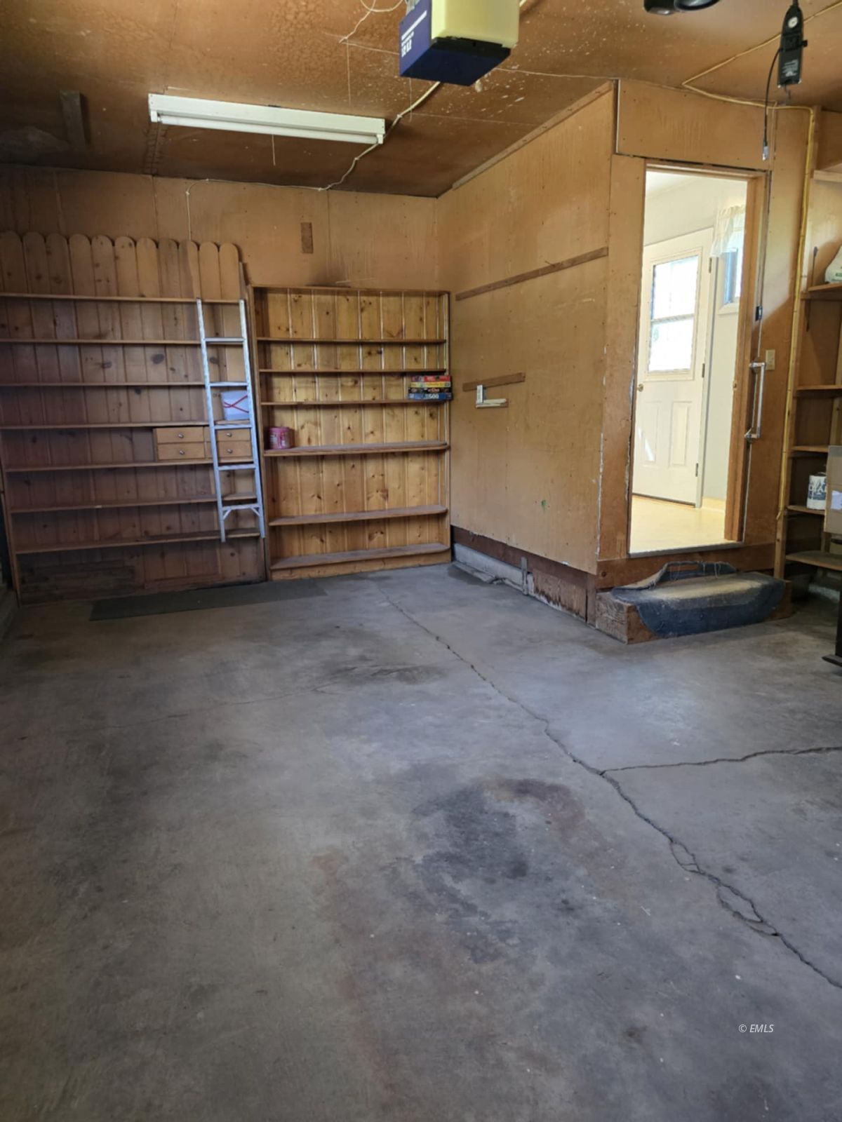 Property Photo 30